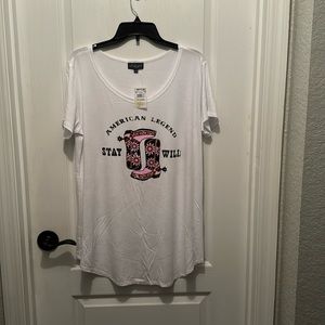 NWT. L white t shirt. Cute Barbie vibe!